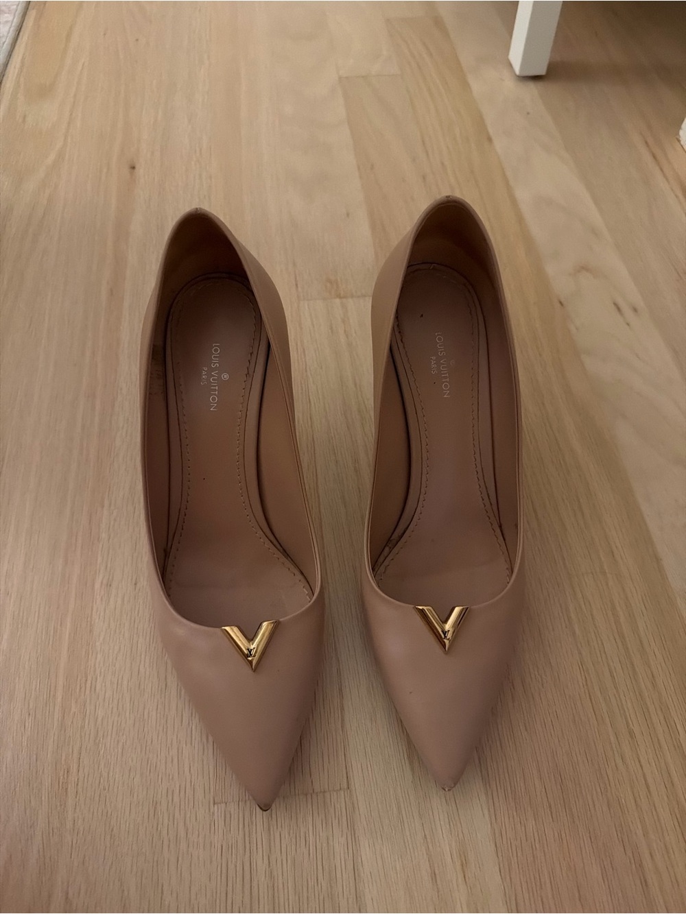 Louis Vuitton Beige Pointed Toe Pumps with Gold Accent